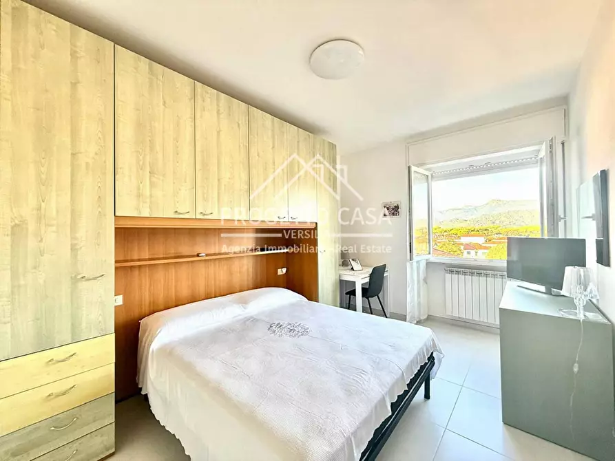 Immagine 16 di Appartamento in vendita  in VIA PELLEGRINETTI a Camaiore