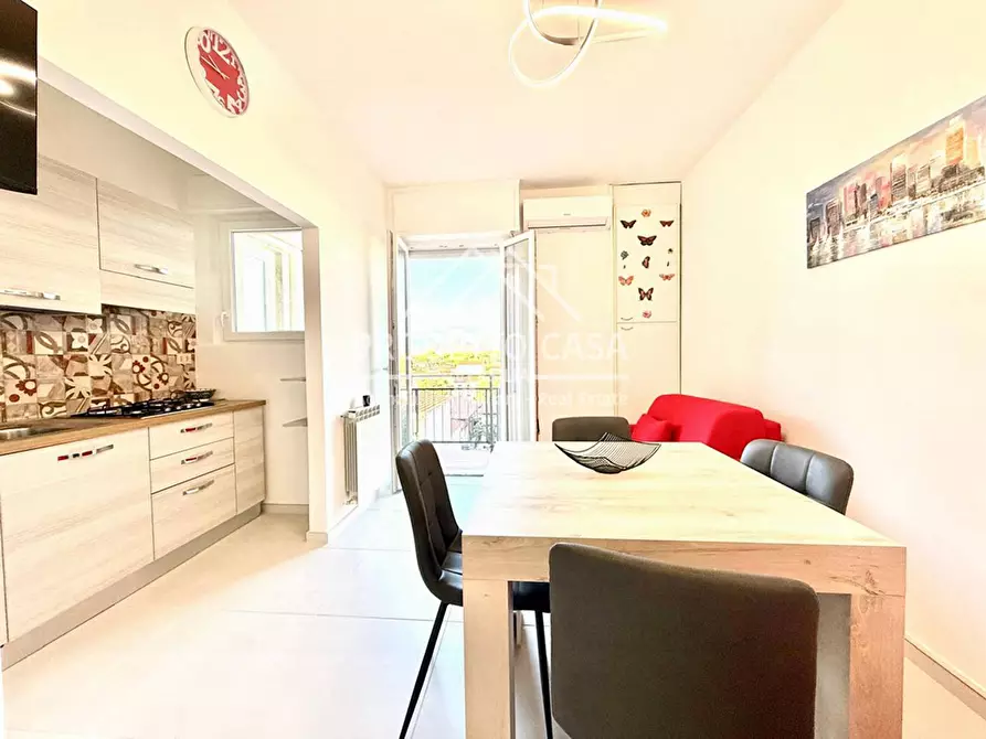 Immagine 18 di Appartamento in vendita  in VIA PELLEGRINETTI a Camaiore