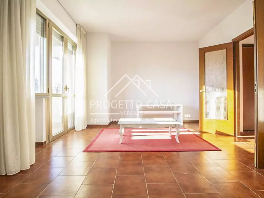 Immagine 1 di Appartamento in vendita  in VIA MONTEPRANA a Viareggio