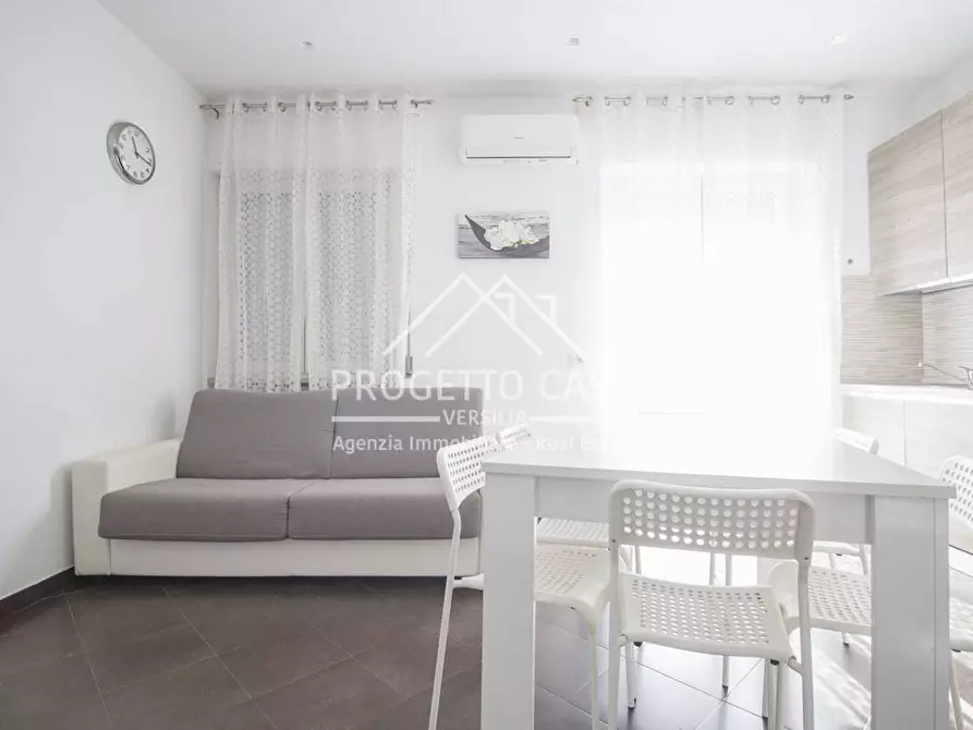 Immagine 6 di Appartamento in vendita  in VIA SAN FRANCESCO a Camaiore