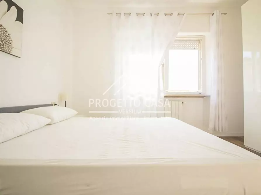 Immagine 12 di Appartamento in vendita  in VIA SAN FRANCESCO a Camaiore