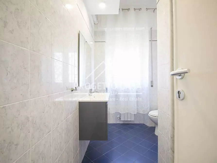 Immagine 16 di Appartamento in vendita  in VIA SAN FRANCESCO a Camaiore