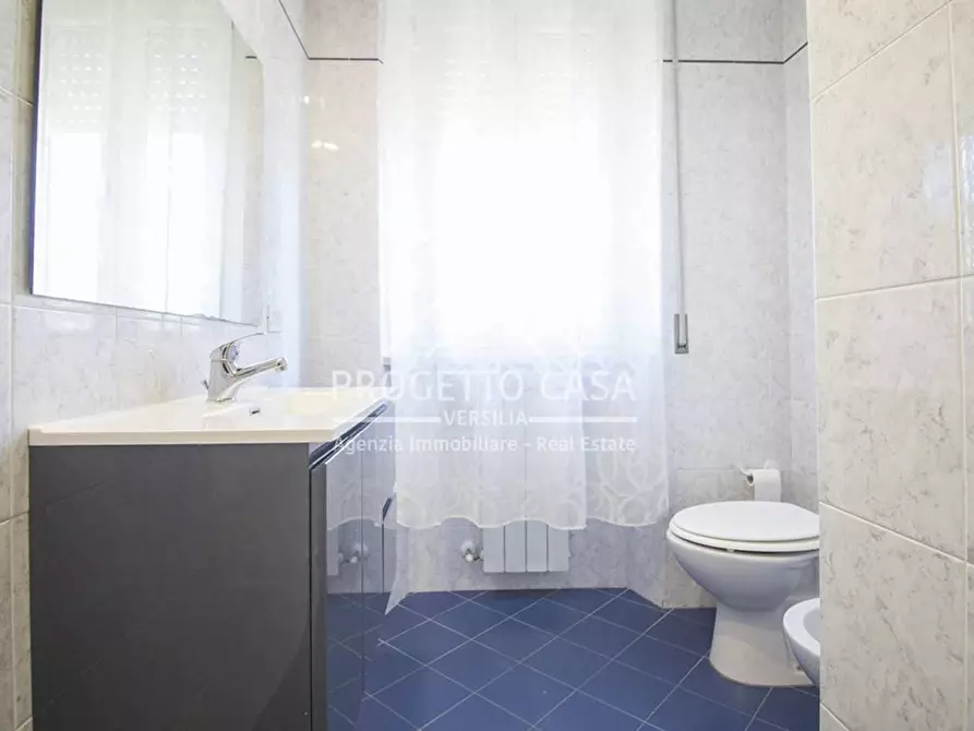 Immagine 21 di Appartamento in vendita  in VIA SAN FRANCESCO a Camaiore