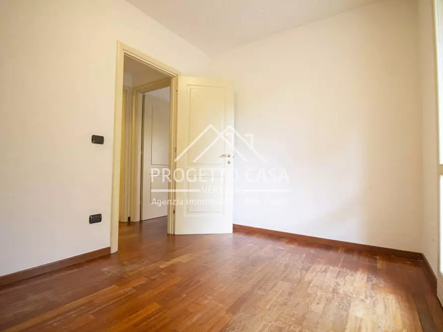 Immagine 17 di Appartamento in vendita  in Via Silvio Micheli a Viareggio