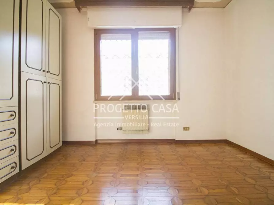 Immagine 25 di Casa indipendente in vendita  in VIA LELIO GIUSTI a Viareggio