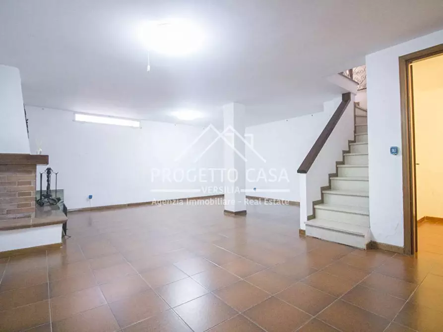 Immagine 30 di Casa indipendente in vendita  in VIA LELIO GIUSTI a Viareggio