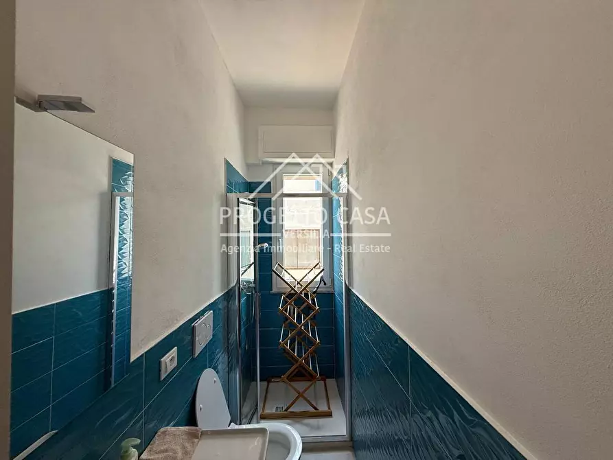 Immagine 9 di Casa indipendente in vendita  in via vittorio veneto a Viareggio