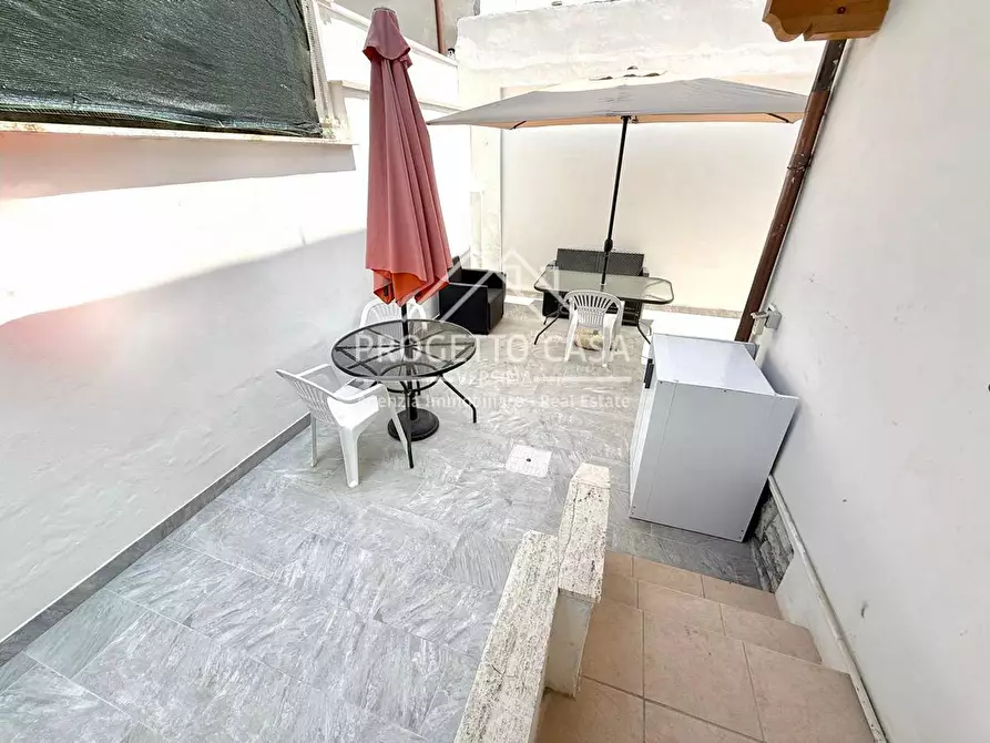 Immagine 13 di Casa indipendente in vendita  in via vittorio veneto a Viareggio