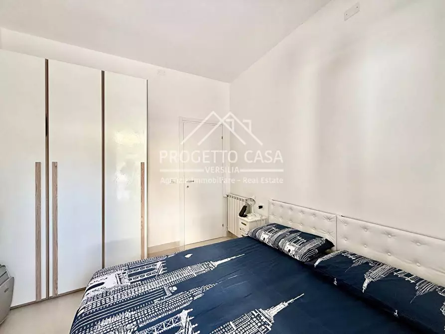 Immagine 15 di Casa indipendente in vendita  in via vittorio veneto a Viareggio