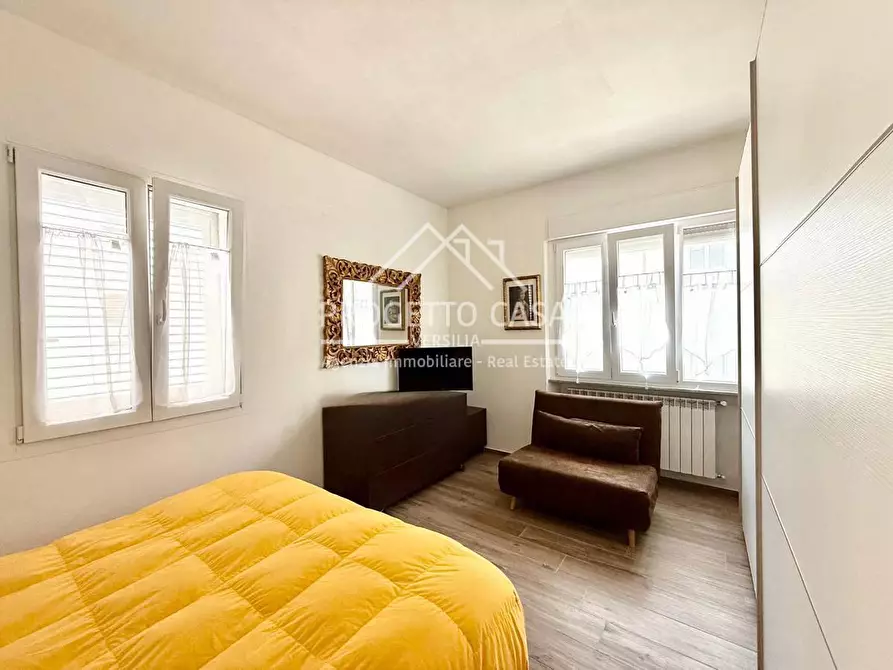 Immagine 22 di Casa indipendente in vendita  in via vittorio veneto a Viareggio