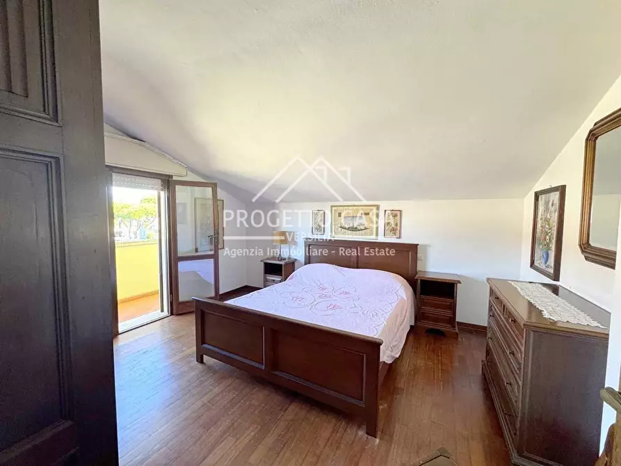 Immagine 17 di Appartamento in vendita  in VIA BOLOGNA a Viareggio