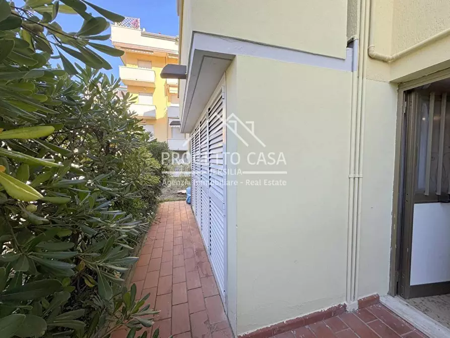 Immagine 30 di Appartamento in vendita  in VIA BOLOGNA a Viareggio