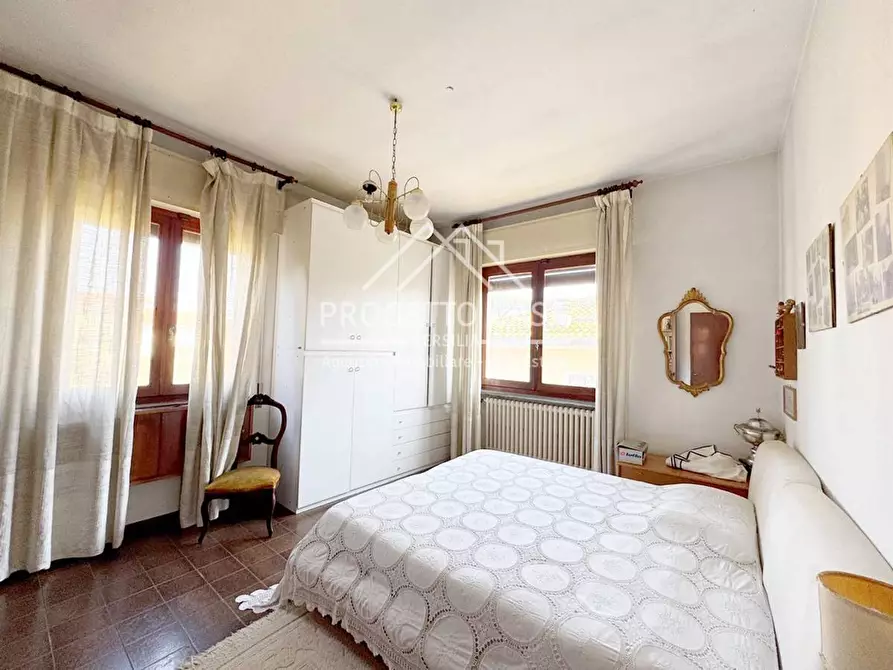 Immagine 15 di Casa indipendente in vendita  in VIA TOTI a Viareggio