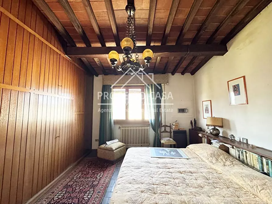 Immagine 20 di Casa indipendente in vendita  in VIA TOTI a Viareggio