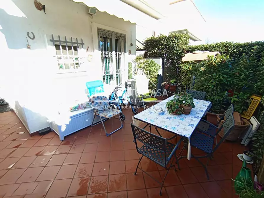 Immagine 17 di Casa indipendente in vendita  in VIA SAN DOMENICHINO a Massa