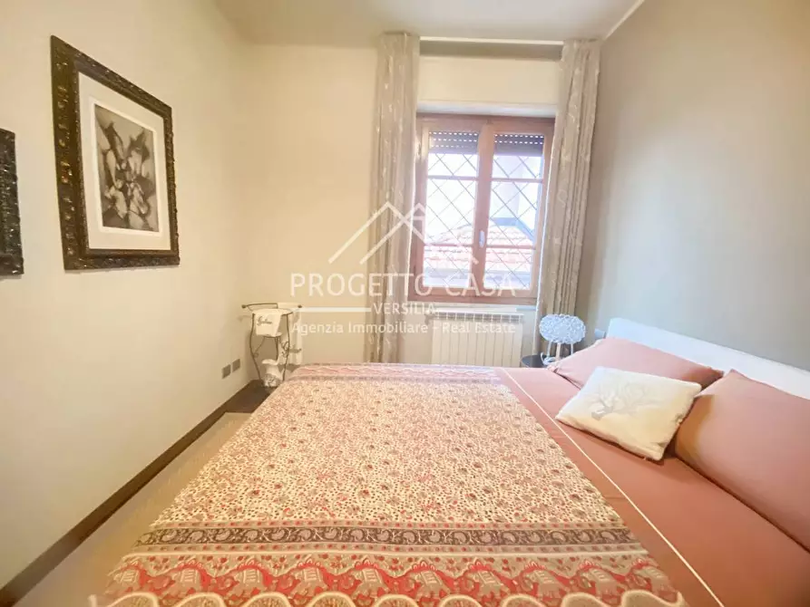 Immagine 19 di Casa indipendente in vendita  in via colombo a Viareggio