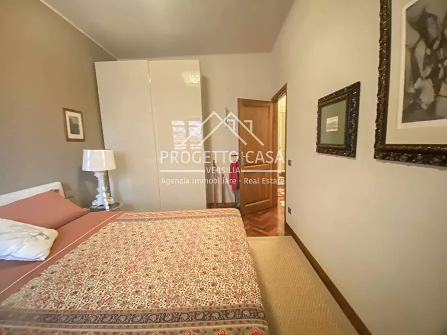 Immagine 21 di Casa indipendente in vendita  in via colombo a Viareggio