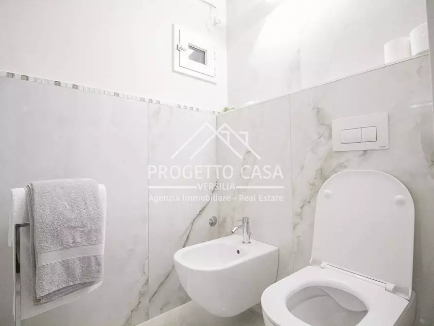 Immagine 13 di Appartamento in vendita  in VICOLO SAN BIAGIO a Pietrasanta