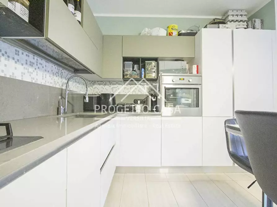 Immagine 11 di Appartamento in vendita  in VIA CHELINI a Massarosa