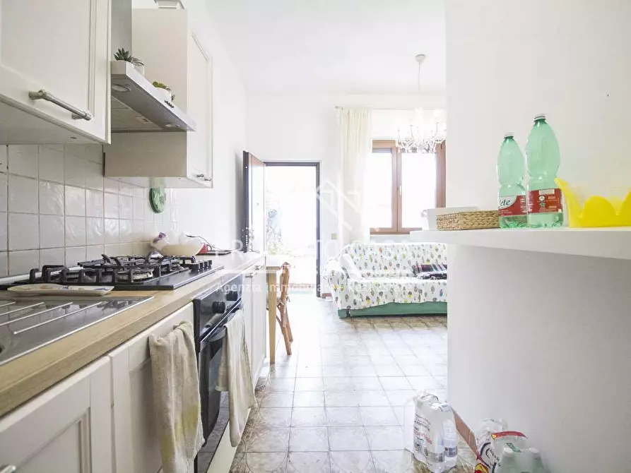 Immagine 10 di Casa indipendente in vendita  in VIA PARDINI TORRE DEL LAGO a Viareggio