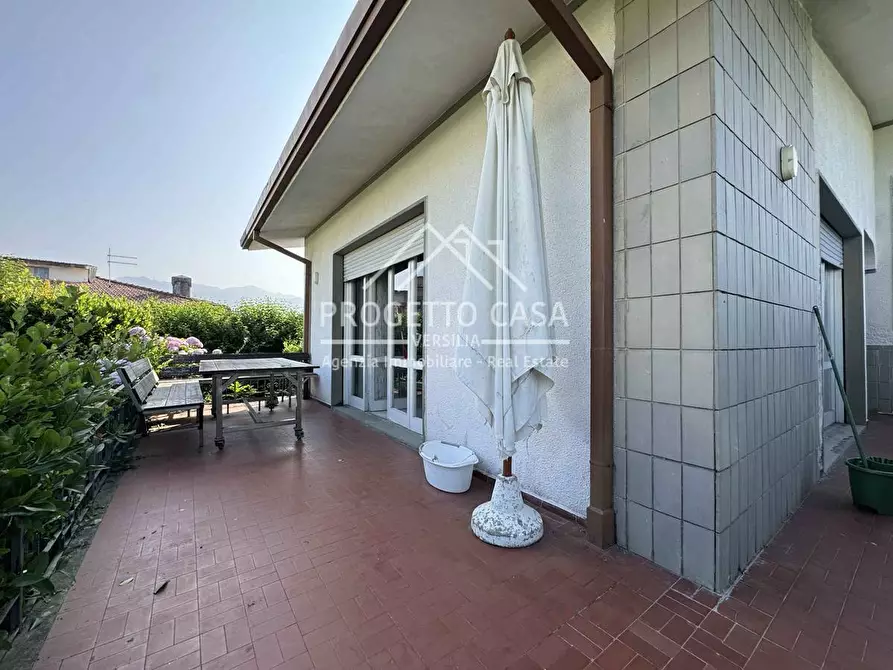 Immagine 7 di Casa indipendente in vendita  in via bendetto brin a Pietrasanta