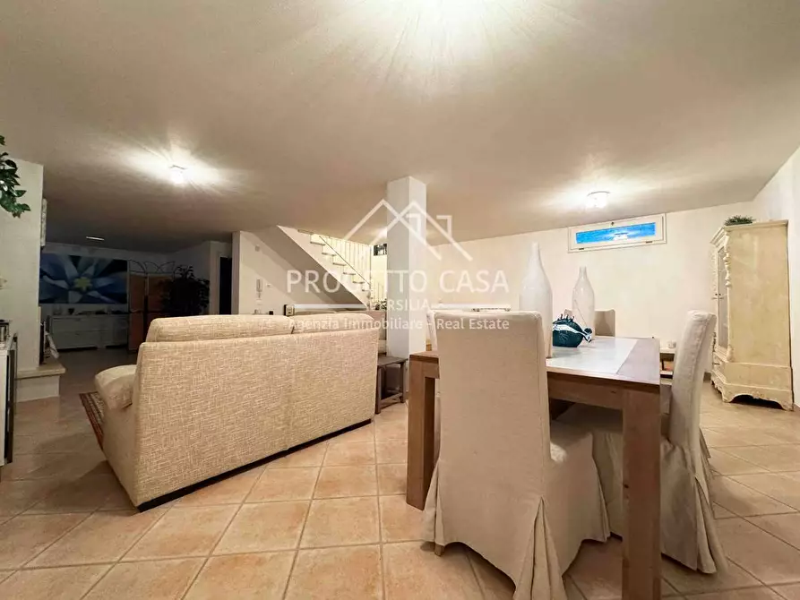 Immagine 12 di Casa indipendente in vendita  in via marche a Pietrasanta