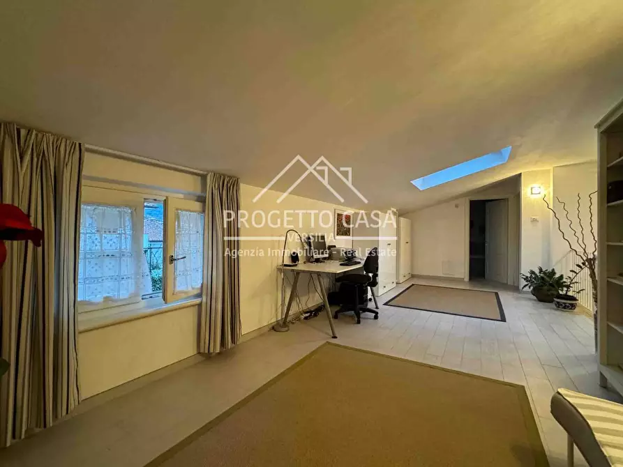 Immagine 18 di Casa indipendente in vendita  in via marche a Pietrasanta