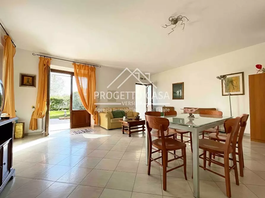 Immagine 2 di Casa indipendente in vendita  in via MONTEGABBERI a Pietrasanta