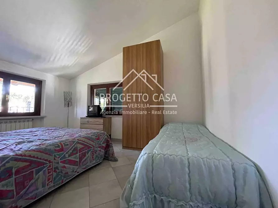 Immagine 15 di Casa indipendente in vendita  in via MONTEGABBERI a Pietrasanta