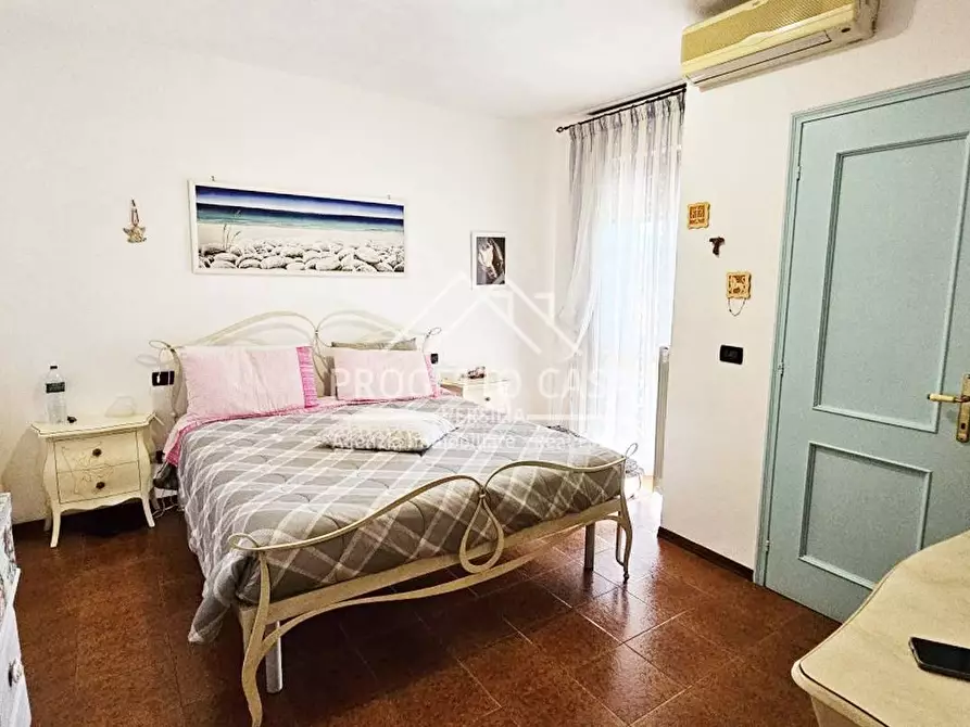 Immagine 9 di Appartamento in vendita  in via viii marzo a Viareggio