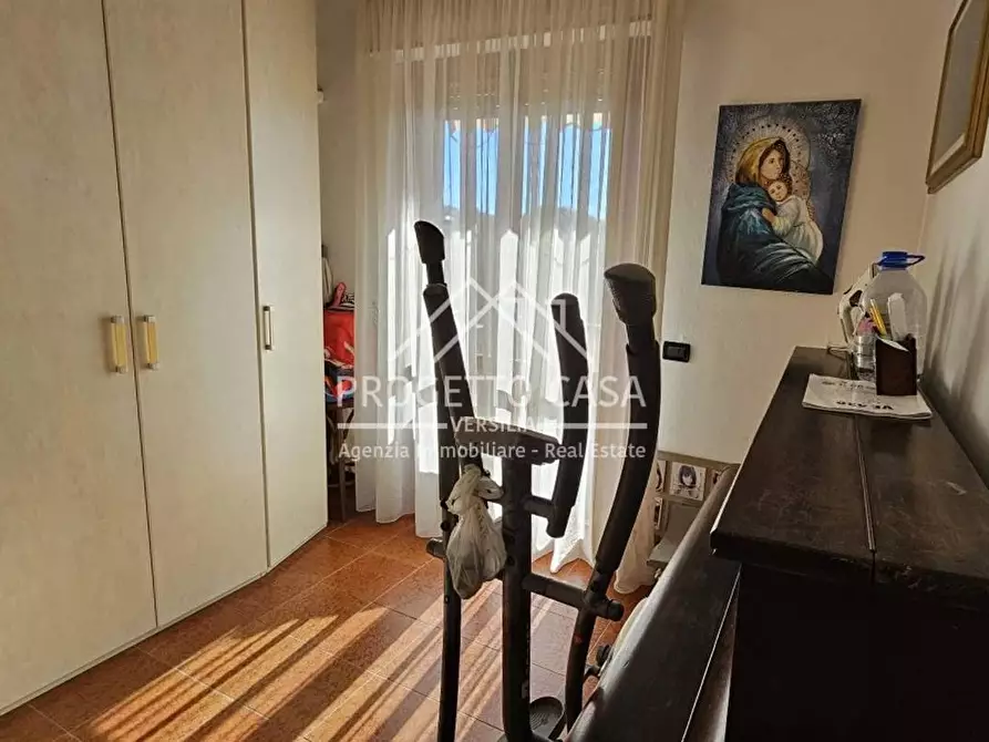 Immagine 12 di Appartamento in vendita  in via viii marzo a Viareggio