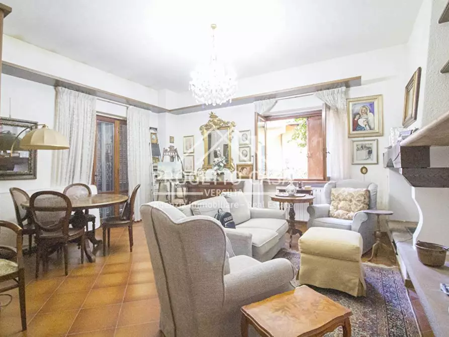 Immagine 2 di Casa indipendente in vendita  in VIA LELIO GIUSTI a Viareggio