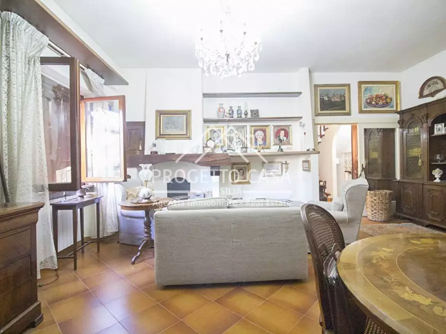 Immagine 5 di Casa indipendente in vendita  in VIA LELIO GIUSTI a Viareggio