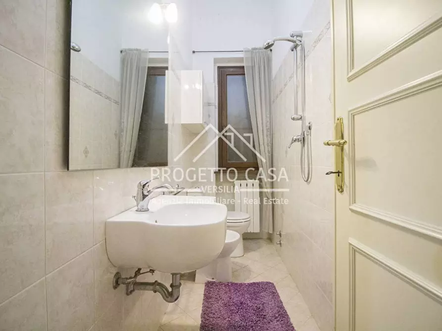 Immagine 16 di Casa indipendente in vendita  in VIA LELIO GIUSTI a Viareggio