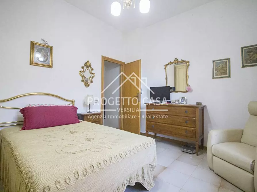 Immagine 32 di Casa indipendente in vendita  in VIA LELIO GIUSTI a Viareggio