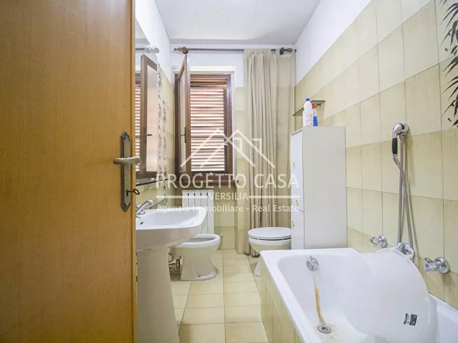 Immagine 33 di Casa indipendente in vendita  in VIA LELIO GIUSTI a Viareggio