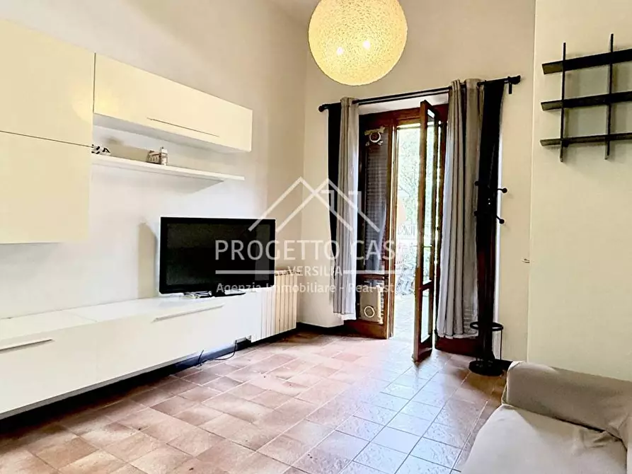 Immagine 3 di Appartamento in vendita  in via pellegrinetti a Camaiore