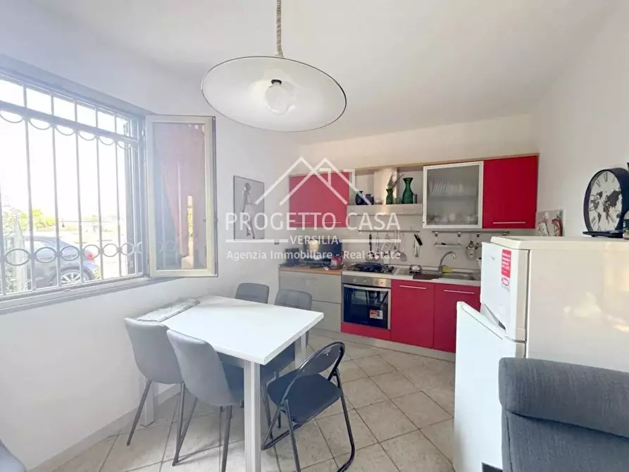 Immagine 14 di Casa indipendente in vendita  in VIA DELLA FERROVIA a Viareggio