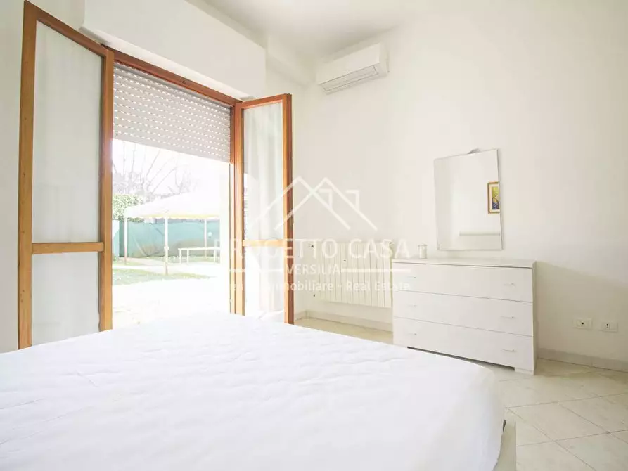 Immagine 22 di Appartamento in vendita  in via icilio sadun a Viareggio