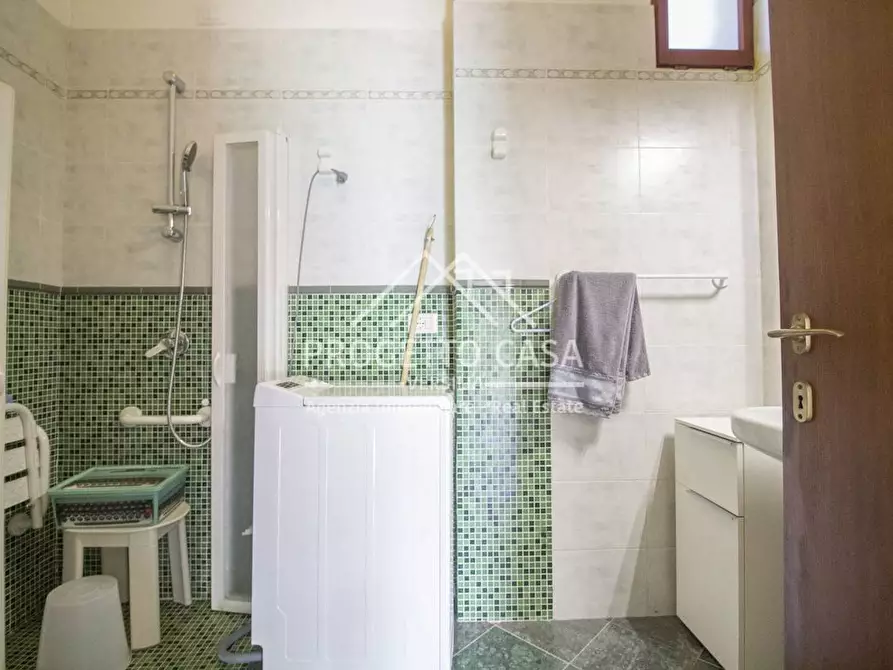 Immagine 24 di Appartamento in vendita  in via icilio sadun a Viareggio