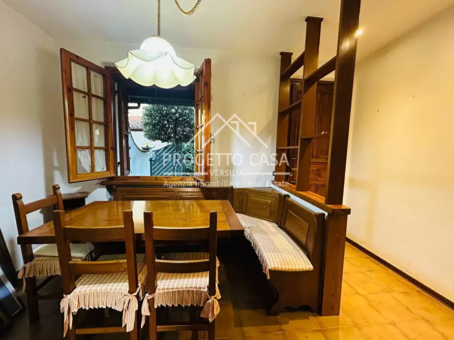Immagine 7 di Casa indipendente in vendita  in VIA MATTEOTTI a Massarosa