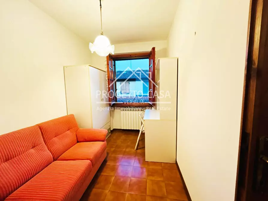 Immagine 17 di Casa indipendente in vendita  in VIA MATTEOTTI a Massarosa