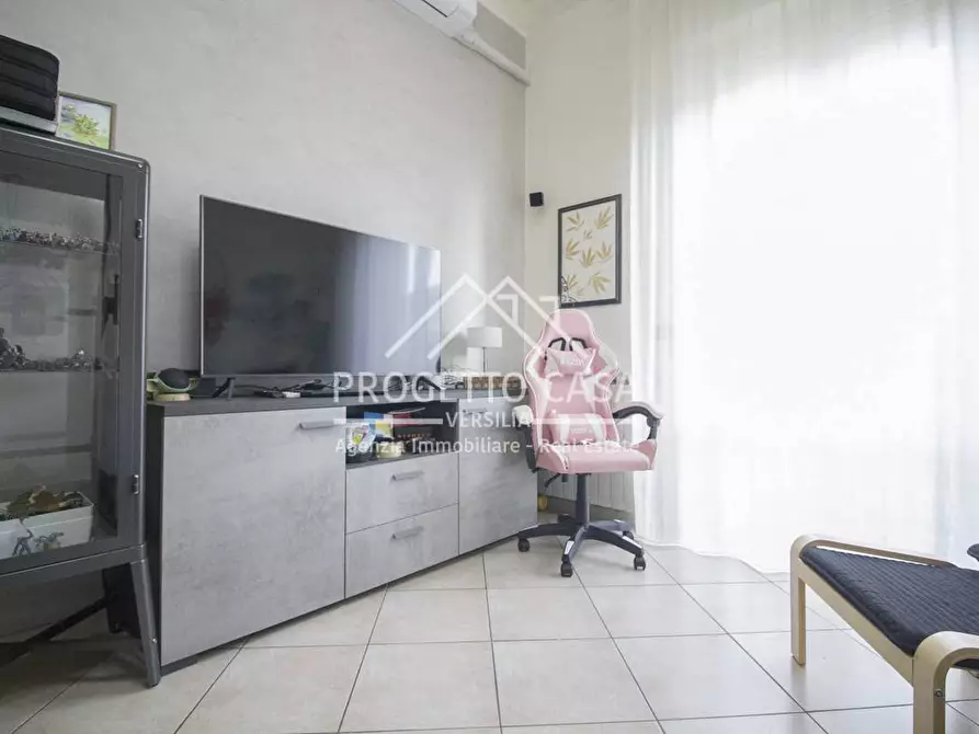 Immagine 32 di Appartamento in vendita  in VIA LEPANTO a Viareggio