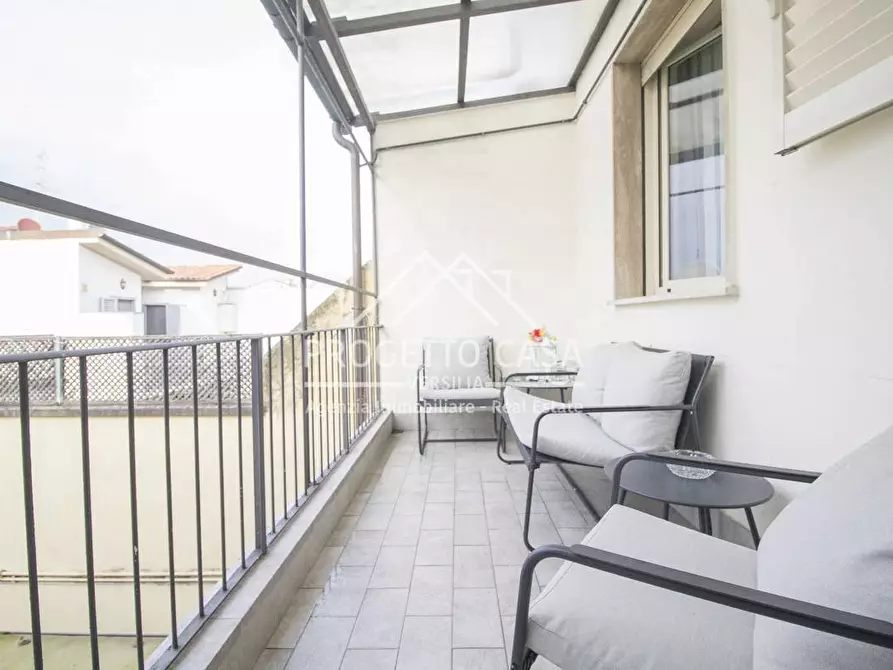 Immagine 49 di Appartamento in vendita  in VIA LEPANTO a Viareggio