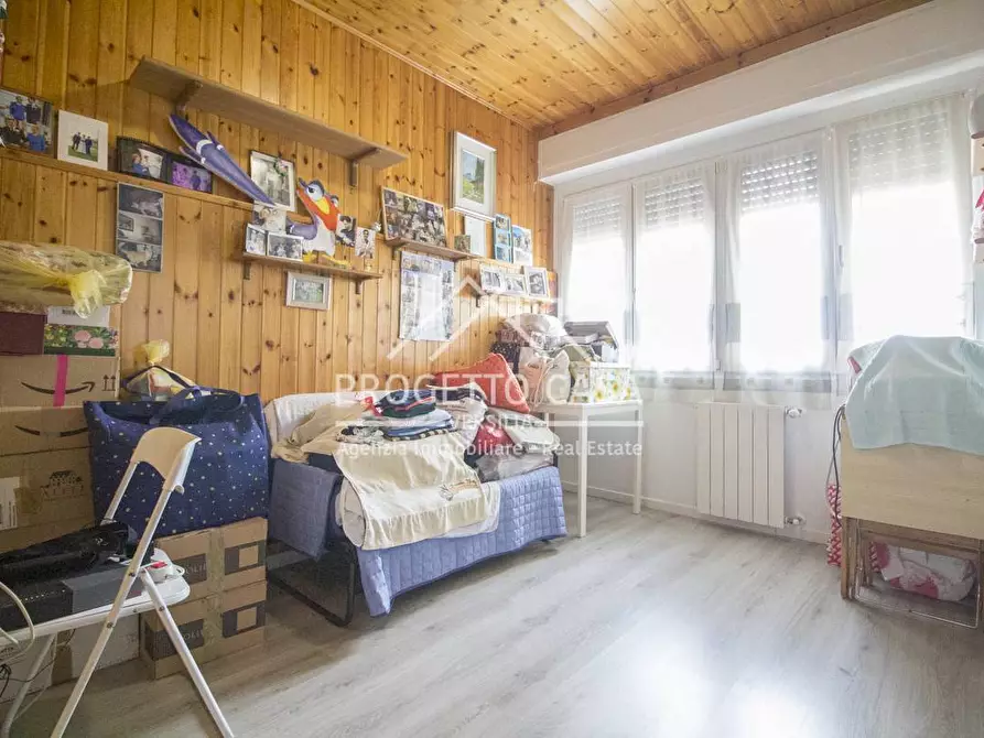 Immagine 28 di Appartamento in vendita  in via borgognini a Viareggio