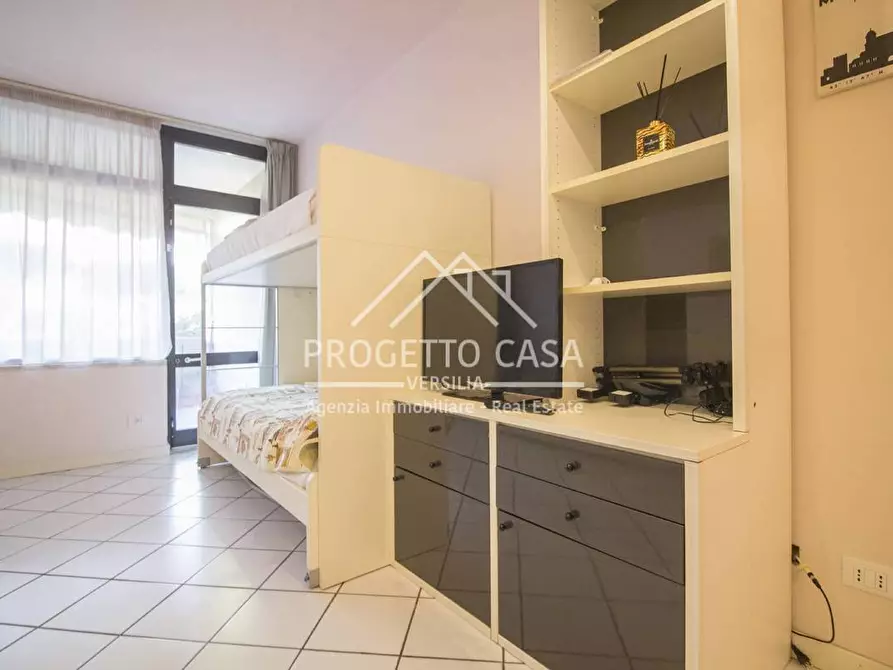 Immagine 4 di Appartamento in vendita  in MICHELE ROSI a Camaiore