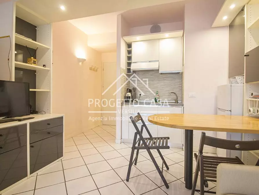 Immagine 8 di Appartamento in vendita  in MICHELE ROSI a Camaiore