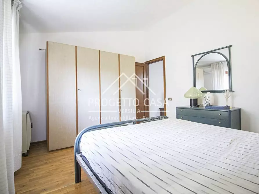 Immagine 19 di Appartamento in vendita  in VIA ETRURIA a Viareggio