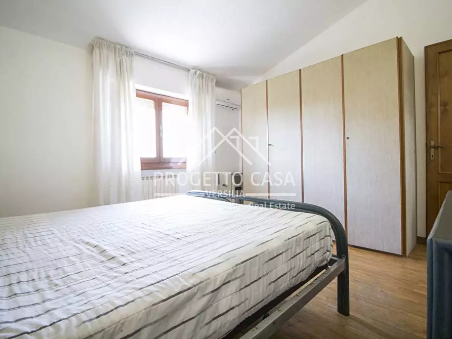 Immagine 21 di Appartamento in vendita  in VIA ETRURIA a Viareggio