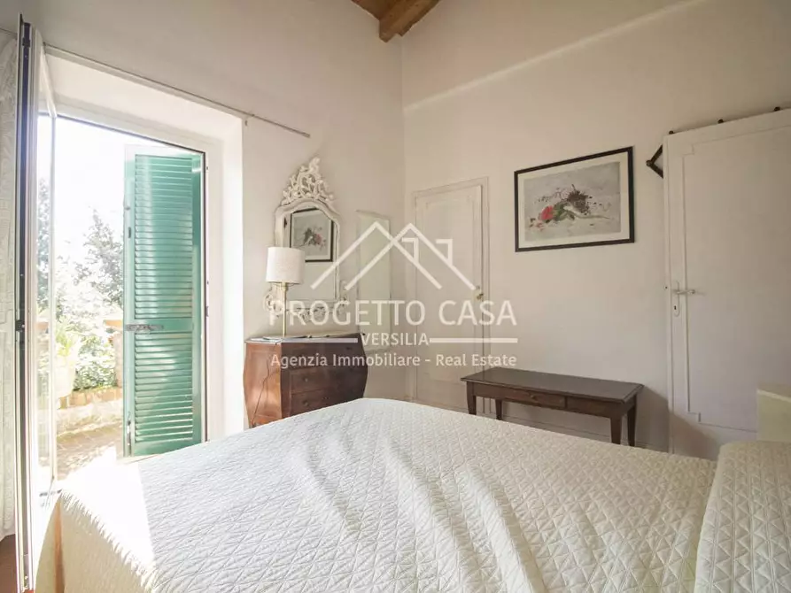 Immagine 19 di Casa indipendente in vendita  in VIA della fonda a Pietrasanta